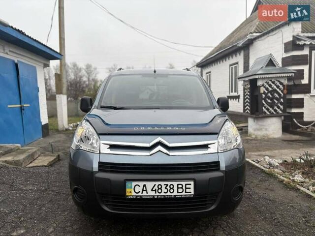 Серый Ситроен Берлинго, объемом двигателя 1.6 л и пробегом 40 тыс. км за 9500 $, фото 1 на Automoto.ua