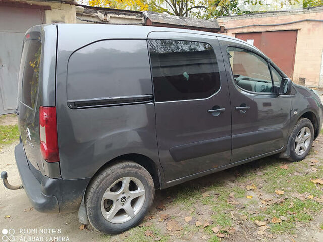 Сірий Сітроен Берлінго, об'ємом двигуна 1.6 л та пробігом 235 тис. км за 6200 $, фото 1 на Automoto.ua