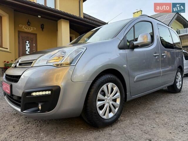 Серый Ситроен Берлинго, объемом двигателя 1.6 л и пробегом 153 тыс. км за 10950 $, фото 1 на Automoto.ua