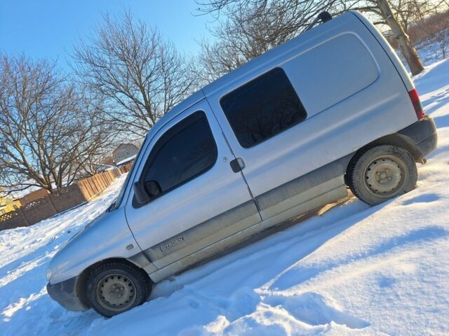 Серый Ситроен Берлинго, объемом двигателя 2 л и пробегом 333 тыс. км за 450 $, фото 1 на Automoto.ua