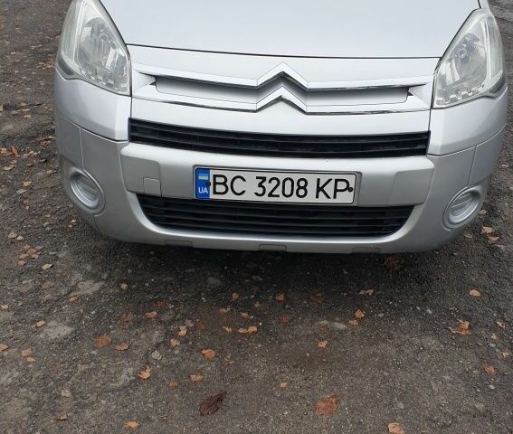 Сірий Сітроен Берлінго, об'ємом двигуна 0 л та пробігом 330 тис. км за 5600 $, фото 1 на Automoto.ua