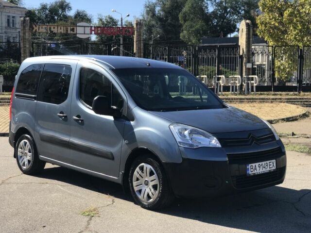 Серый Ситроен Берлинго, объемом двигателя 0 л и пробегом 250 тыс. км за 6999 $, фото 1 на Automoto.ua