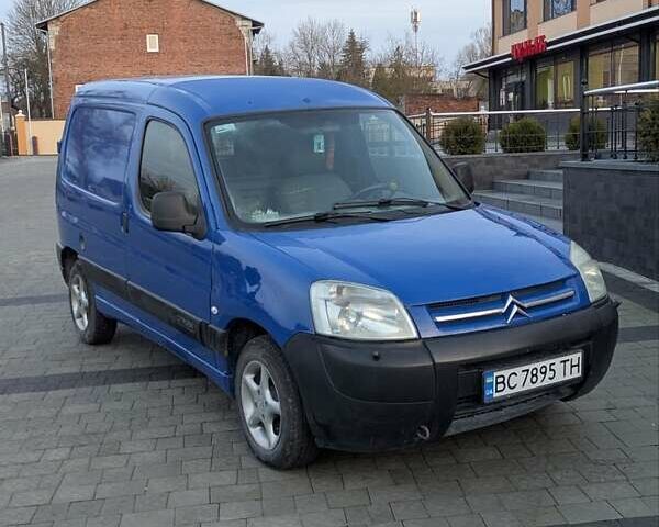 Синій Сітроен Берлінго, об'ємом двигуна 1.36 л та пробігом 300 тис. км за 2800 $, фото 1 на Automoto.ua