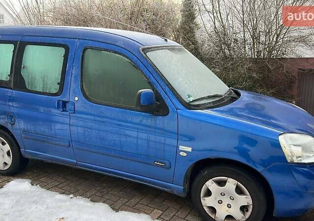 Синий Ситроен Берлинго, объемом двигателя 1.6 л и пробегом 187 тыс. км за 5500 $, фото 1 на Automoto.ua