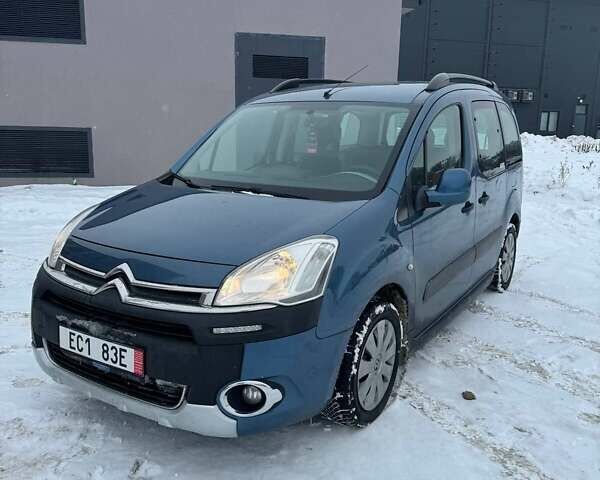 Синий Ситроен Берлинго, объемом двигателя 1.6 л и пробегом 262 тыс. км за 7850 $, фото 1 на Automoto.ua