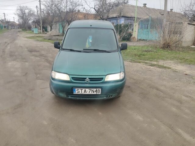 Зеленый Ситроен Берлинго, объемом двигателя 2 л и пробегом 2 тыс. км за 1100 $, фото 1 на Automoto.ua