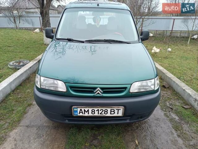 Зелений Сітроен Берлінго, об'ємом двигуна 1.9 л та пробігом 292 тис. км за 3900 $, фото 1 на Automoto.ua