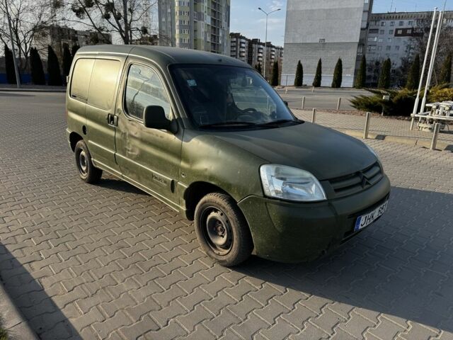 Зеленый Ситроен Берлинго, объемом двигателя 2 л и пробегом 300 тыс. км за 1600 $, фото 1 на Automoto.ua