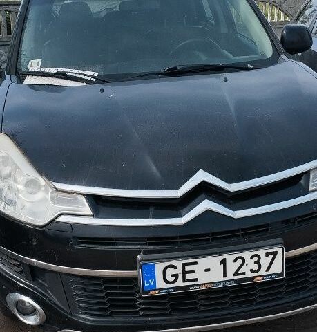 Чорний Сітроен С-Кроссер, об'ємом двигуна 2 л та пробігом 226 тис. км за 5500 $, фото 1 на Automoto.ua