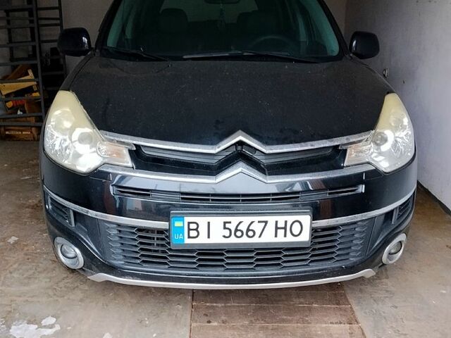 Чорний Сітроен С-Кроссер, об'ємом двигуна 2.4 л та пробігом 104 тис. км за 9000 $, фото 1 на Automoto.ua