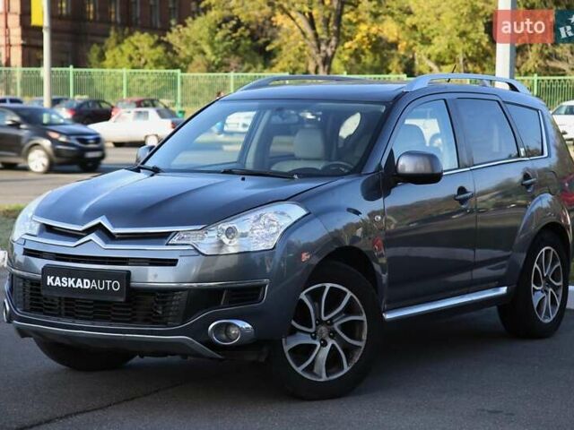Серый Ситроен С-Кроссер, объемом двигателя 2.18 л и пробегом 270 тыс. км за 7200 $, фото 1 на Automoto.ua