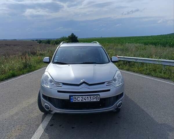 Серый Ситроен С-Кроссер, объемом двигателя 2.18 л и пробегом 206 тыс. км за 8300 $, фото 1 на Automoto.ua