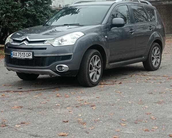 Серый Ситроен С-Кроссер, объемом двигателя 2.18 л и пробегом 210 тыс. км за 11200 $, фото 1 на Automoto.ua