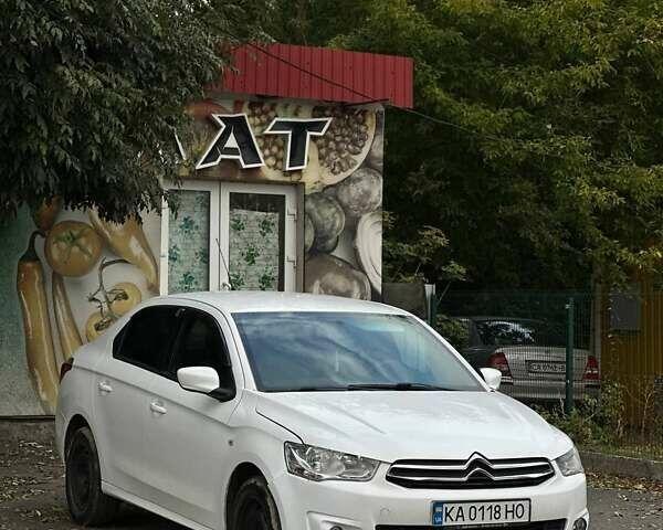 Білий Сітроен С-Елізє, об'ємом двигуна 1.2 л та пробігом 163 тис. км за 4350 $, фото 1 на Automoto.ua