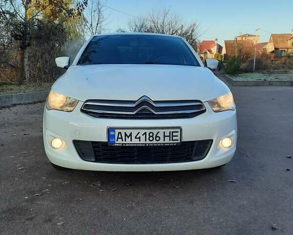 Ситроен С-Элизе, объемом двигателя 1.59 л и пробегом 126 тыс. км за 6550 $, фото 1 на Automoto.ua