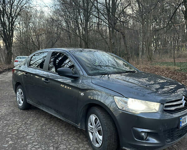 Серый Ситроен С-Элизе, объемом двигателя 1.2 л и пробегом 262 тыс. км за 3599 $, фото 1 на Automoto.ua