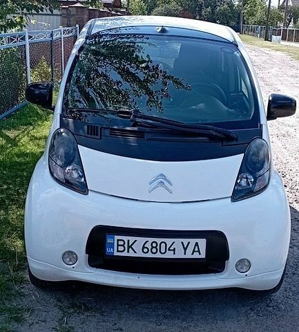 Белый Ситроен С-Зеро, объемом двигателя 0 л и пробегом 120 тыс. км за 4500 $, фото 1 на Automoto.ua