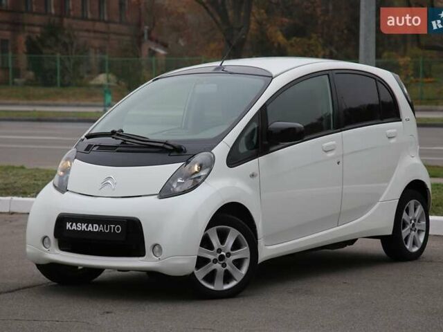 Белый Ситроен С-Зеро, объемом двигателя 0 л и пробегом 90 тыс. км за 4400 $, фото 1 на Automoto.ua