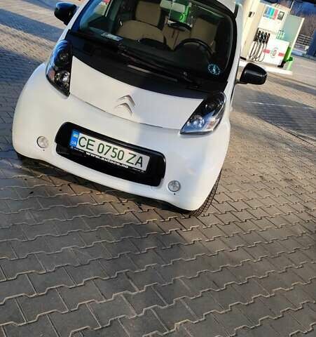 Белый Ситроен С-Зеро, объемом двигателя 0 л и пробегом 118 тыс. км за 6000 $, фото 1 на Automoto.ua