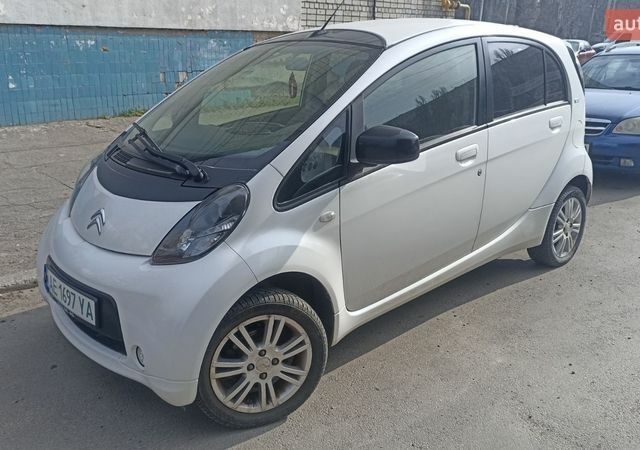 Белый Ситроен С-Зеро, объемом двигателя 0 л и пробегом 154 тыс. км за 6500 $, фото 1 на Automoto.ua
