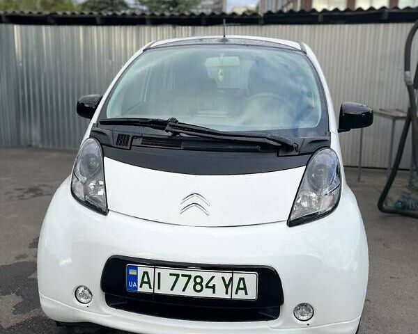 Белый Ситроен С-Зеро, объемом двигателя 0 л и пробегом 9 тыс. км за 6500 $, фото 1 на Automoto.ua