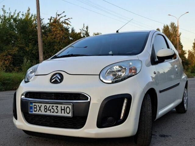Білий Сітроен С1, об'ємом двигуна 1 л та пробігом 157 тис. км за 4300 $, фото 1 на Automoto.ua