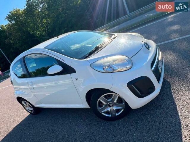 Білий Сітроен С1, об'ємом двигуна 1 л та пробігом 115 тис. км за 5300 $, фото 1 на Automoto.ua