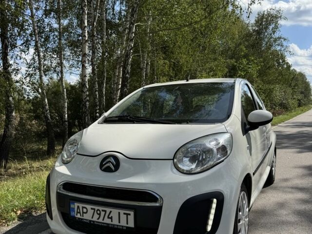 Белый Ситроен С1, объемом двигателя 1 л и пробегом 134 тыс. км за 5600 $, фото 1 на Automoto.ua