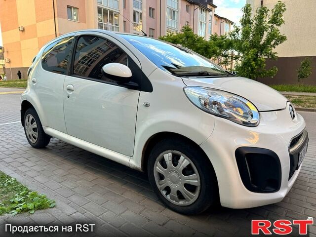 Білий Сітроен С1, об'ємом двигуна 1 л та пробігом 89 тис. км за 5300 $, фото 1 на Automoto.ua
