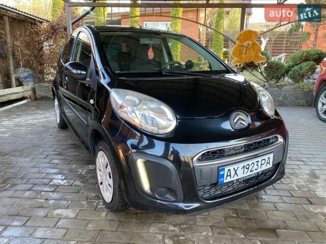 Чорний Сітроен С1, об'ємом двигуна 1 л та пробігом 158 тис. км за 5300 $, фото 1 на Automoto.ua