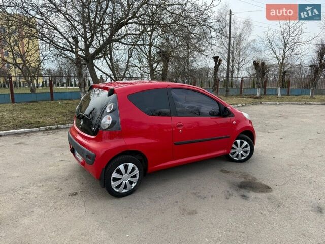 Красный Ситроен С1, объемом двигателя 1 л и пробегом 179 тыс. км за 3999 $, фото 1 на Automoto.ua