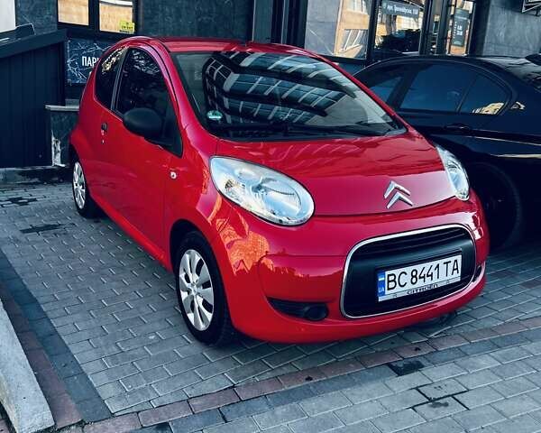 Красный Ситроен С1, объемом двигателя 1 л и пробегом 106 тыс. км за 5150 $, фото 1 на Automoto.ua