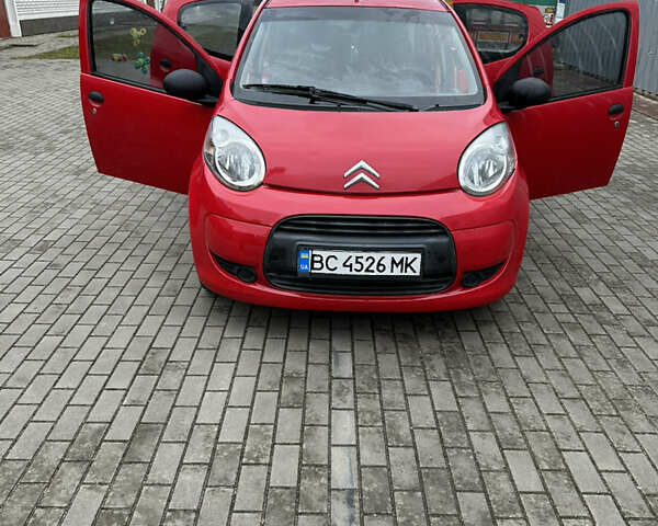 Красный Ситроен С1, объемом двигателя 1 л и пробегом 110 тыс. км за 4300 $, фото 1 на Automoto.ua