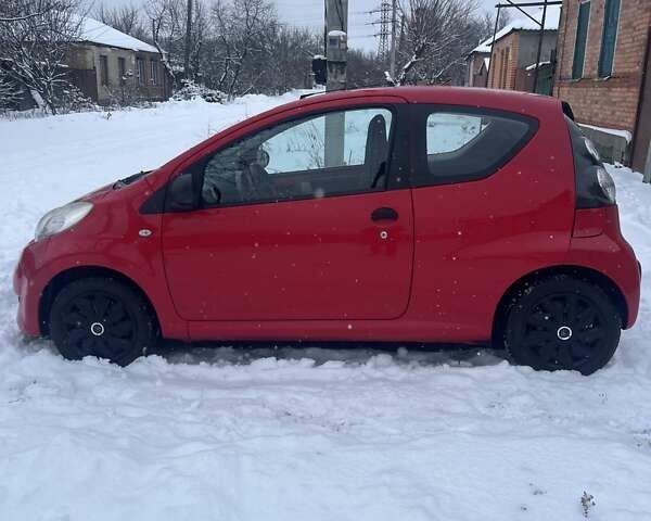 Червоний Сітроен С1, об'ємом двигуна 1 л та пробігом 163 тис. км за 4500 $, фото 1 на Automoto.ua
