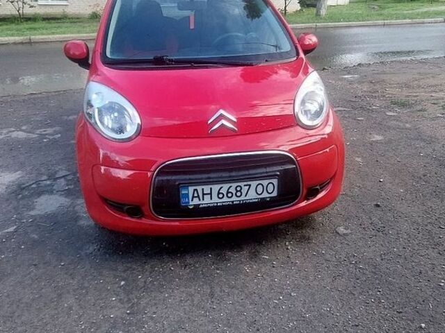 Червоний Сітроен С1, об'ємом двигуна 1 л та пробігом 155 тис. км за 4400 $, фото 1 на Automoto.ua