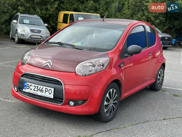 Красный Ситроен С1, объемом двигателя 1 л и пробегом 247 тыс. км за 2500 $, фото 1 на Automoto.ua