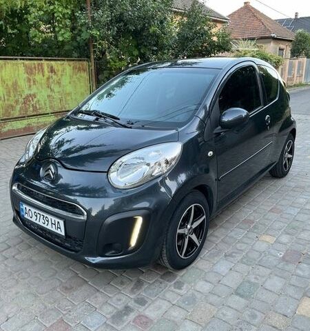 Серый Ситроен С1, объемом двигателя 1 л и пробегом 168 тыс. км за 5500 $, фото 1 на Automoto.ua