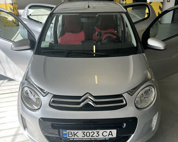Серый Ситроен С1, объемом двигателя 1 л и пробегом 106 тыс. км за 7700 $, фото 1 на Automoto.ua