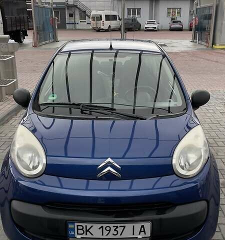 Синий Ситроен С1, объемом двигателя 1 л и пробегом 165 тыс. км за 3300 $, фото 1 на Automoto.ua