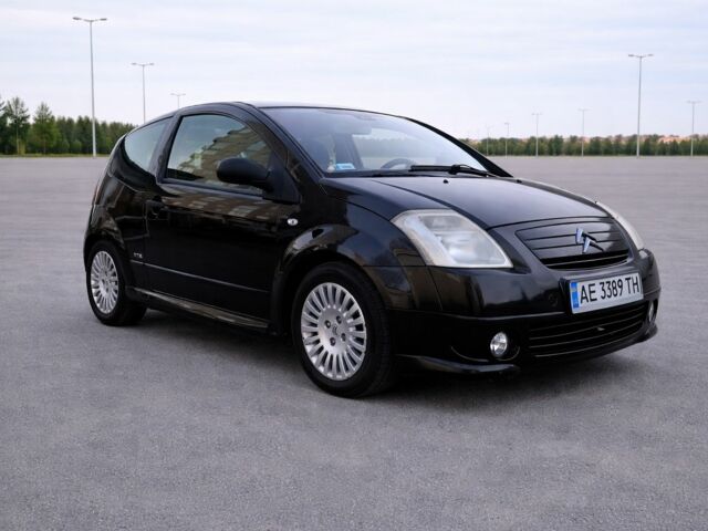 Черный Ситроен С2, объемом двигателя 1.4 л и пробегом 230 тыс. км за 3700 $, фото 1 на Automoto.ua