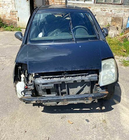 Чорний Сітроен С2, об'ємом двигуна 1.1 л та пробігом 235 тис. км за 500 $, фото 1 на Automoto.ua