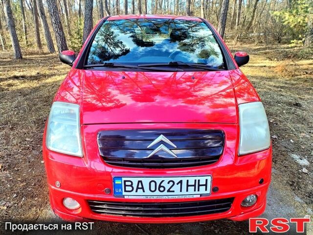 Червоний Сітроен С2, об'ємом двигуна 1.4 л та пробігом 125 тис. км за 3600 $, фото 1 на Automoto.ua