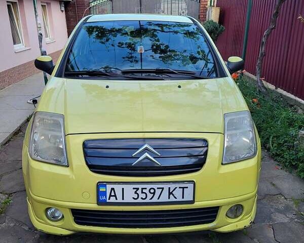 Жовтий Сітроен С2, об'ємом двигуна 1.36 л та пробігом 195 тис. км за 3200 $, фото 1 на Automoto.ua