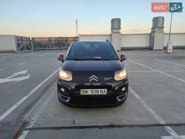 Чорний Сітроен С3 Пікассо, об'ємом двигуна 1.6 л та пробігом 275 тис. км за 5500 $, фото 1 на Automoto.ua