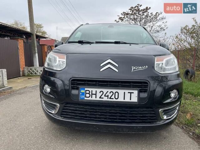 Чорний Сітроен С3 Пікассо, об'ємом двигуна 1.56 л та пробігом 135 тис. км за 6700 $, фото 1 на Automoto.ua
