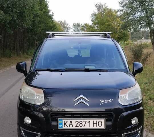 Ситроен С3 Пикассо, объемом двигателя 1.4 л и пробегом 212 тыс. км за 5800 $, фото 1 на Automoto.ua
