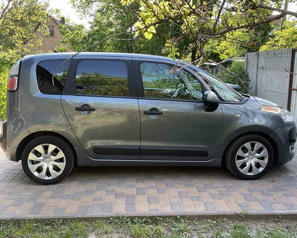 Ситроен С3 Пикассо, объемом двигателя 1.4 л и пробегом 194 тыс. км за 6099 $, фото 1 на Automoto.ua