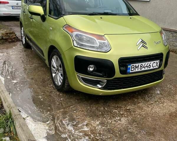 Желтый Ситроен С3 Пикассо, объемом двигателя 1.4 л и пробегом 150 тыс. км за 4950 $, фото 1 на Automoto.ua