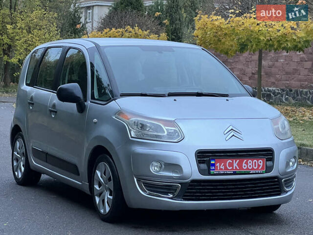 Серый Ситроен С3 Пикассо, объемом двигателя 0 л и пробегом 146 тыс. км за 4500 $, фото 1 на Automoto.ua