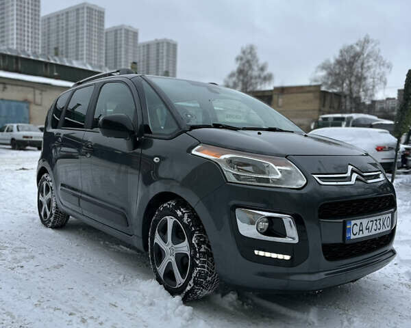 Серый Ситроен С3 Пикассо, объемом двигателя 1.6 л и пробегом 161 тыс. км за 7900 $, фото 1 на Automoto.ua